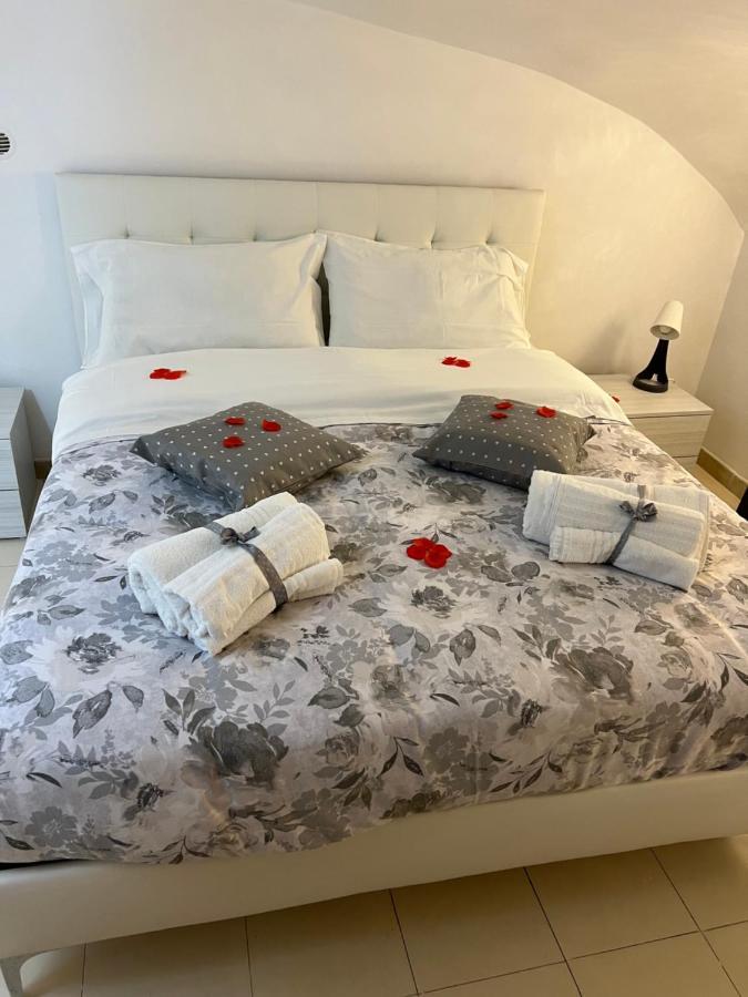 Petite Suite Nápoles Exterior foto