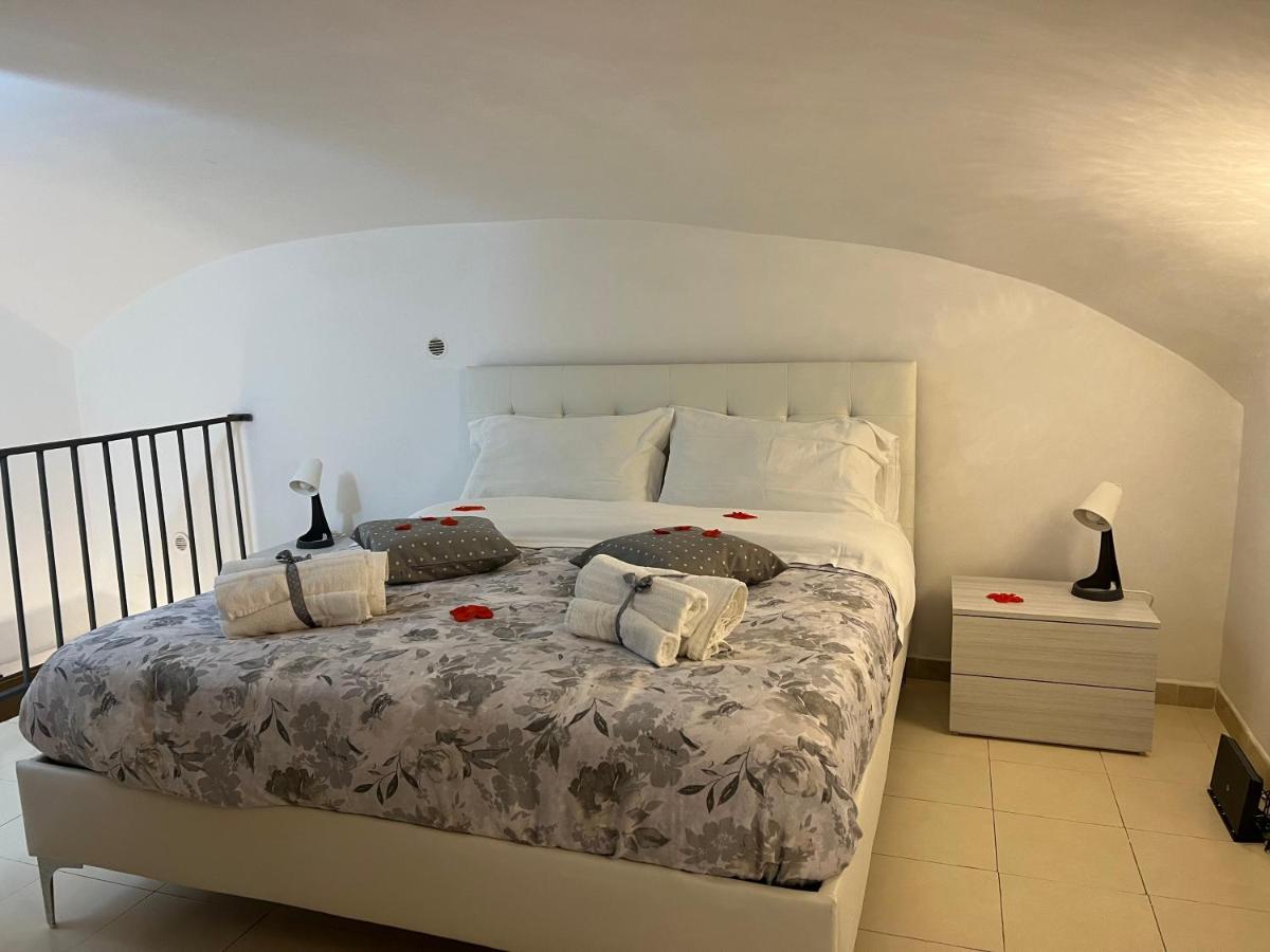Petite Suite Nápoles Exterior foto